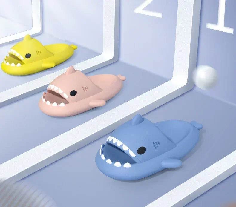 2024 New Summer Shark Slippers Women Slides Men Bathroom Flip Flops Home Anti-Skid Flat Shoes Outdoor Children's Funny Sandals