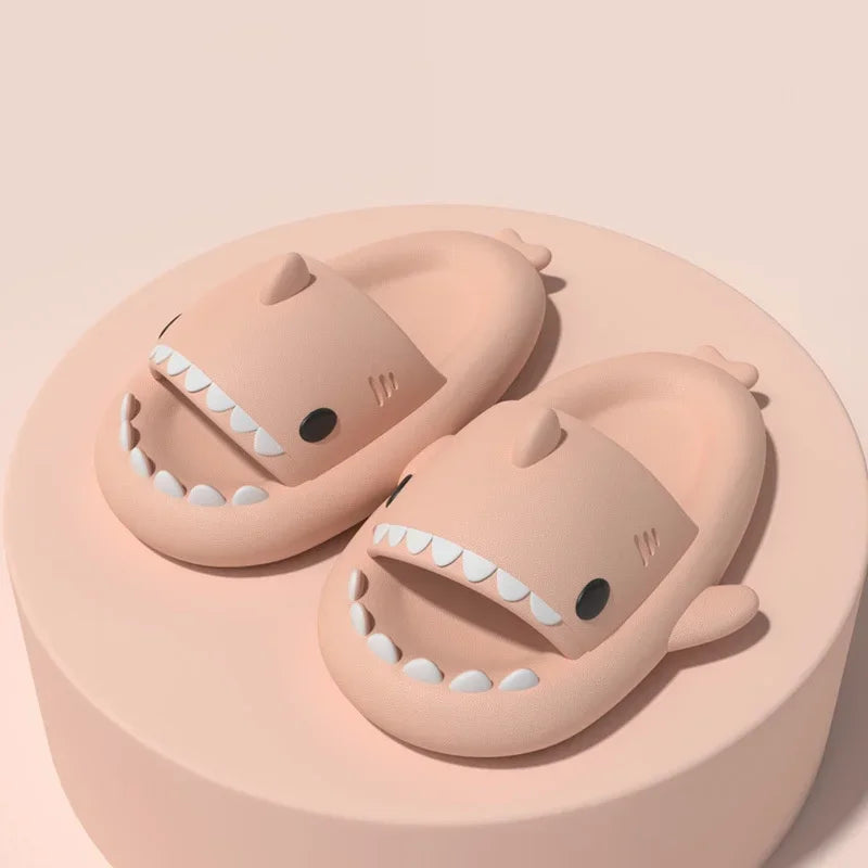 2024 Fashion Couple Shark Slippers Women Home Bedroom Comfortable Slides Men Cool Beach Funny Sandals Couple Non-slip Flat Shoes